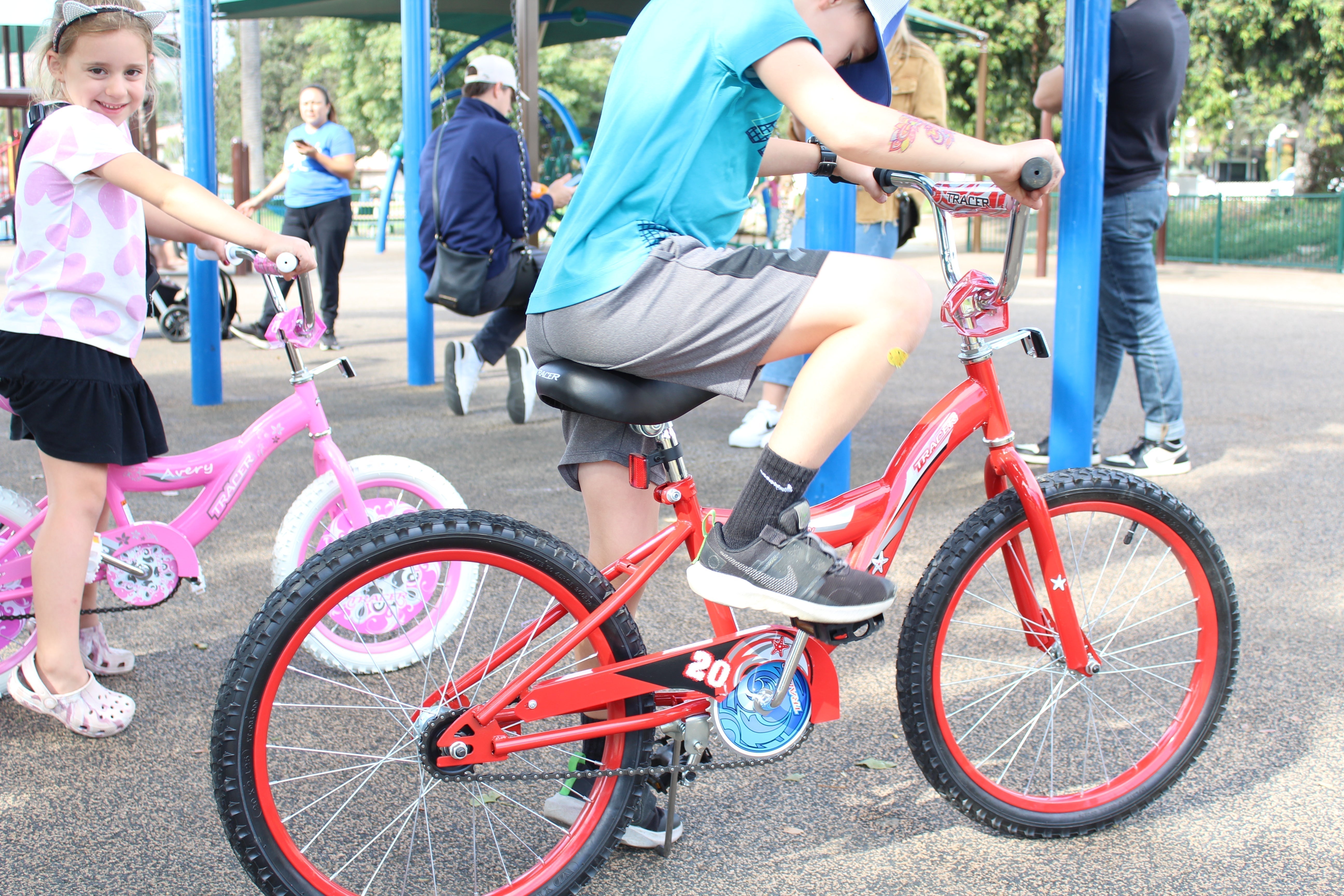 Parent-Child Cycling Guide: Top Tips to Help Your Kids Love Riding Bikes